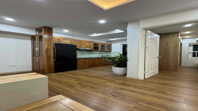 Cho thuê căn hộ tầng trung chung cư SDU 143 Trần Phú, Hà Đông , Hà Nội, 65m, 2 PN. 2VS, 12 Triệu